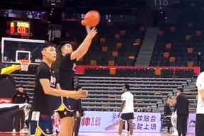 广东宏远迎CBA常规赛关键赛，集结日外线爆发，悬念犹存，年轻球员得到机会的简单介绍