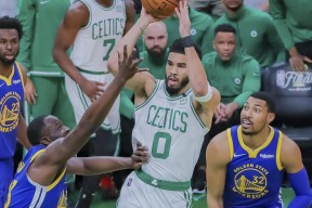 关于马赛内部会议纪要流出——今晨扳平良机，NBA总决赛使命明确，年轻球员得到机会的信息